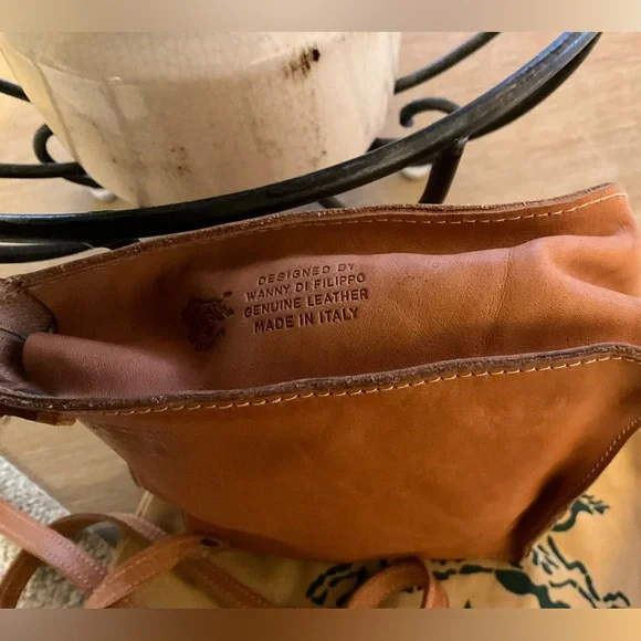 IL Bisonte Leather Bag in natural